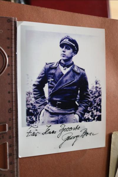 neuzeitlicher Abzug - Ritterkreuzträger Georg Bose mit original Unterschrift